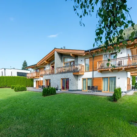 Apartment In Zell Am See Near The Ski Area, Cleaning Included شقة *